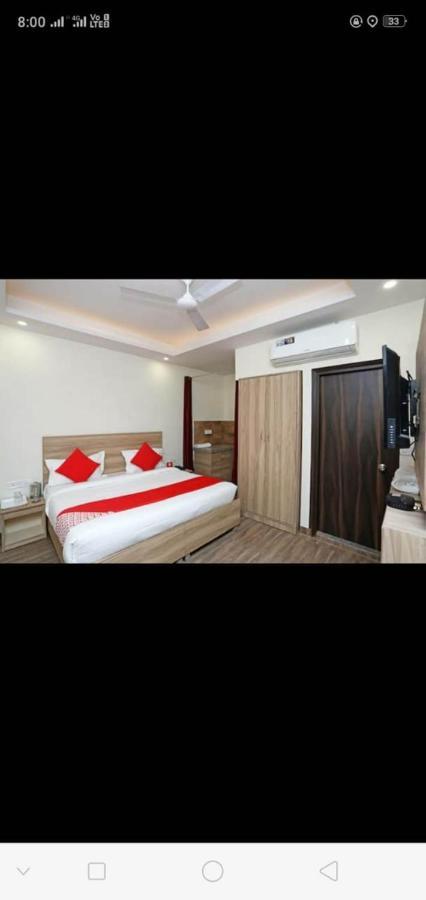 Hotel Golden Bliss At New Delhi Airport Dış mekan fotoğraf