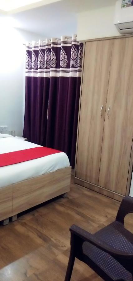 Hotel Golden Bliss At New Delhi Airport Dış mekan fotoğraf